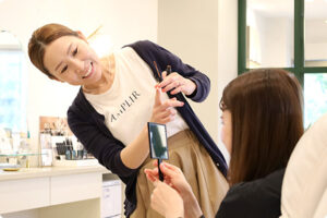 眉メイク(パウダーやペンシルでの仕上げ、アドバイス)